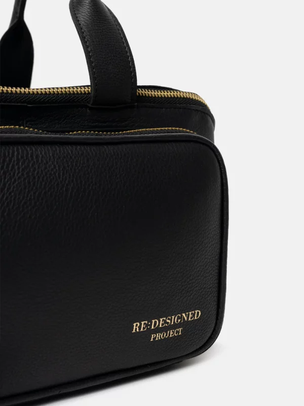 Re:Designed - Project 39 Black/Gold